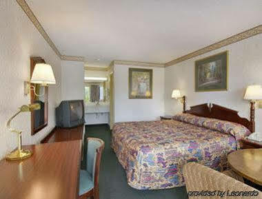 Days Inn By Wyndham Cartersville Zewnętrze zdjęcie